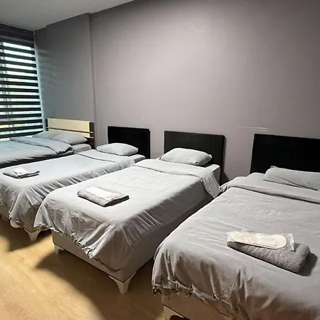 Lägenhetshotell Nur Sena's House Istanbul