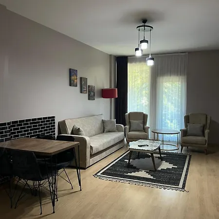 Nur Sena's House Apartahotel 4*